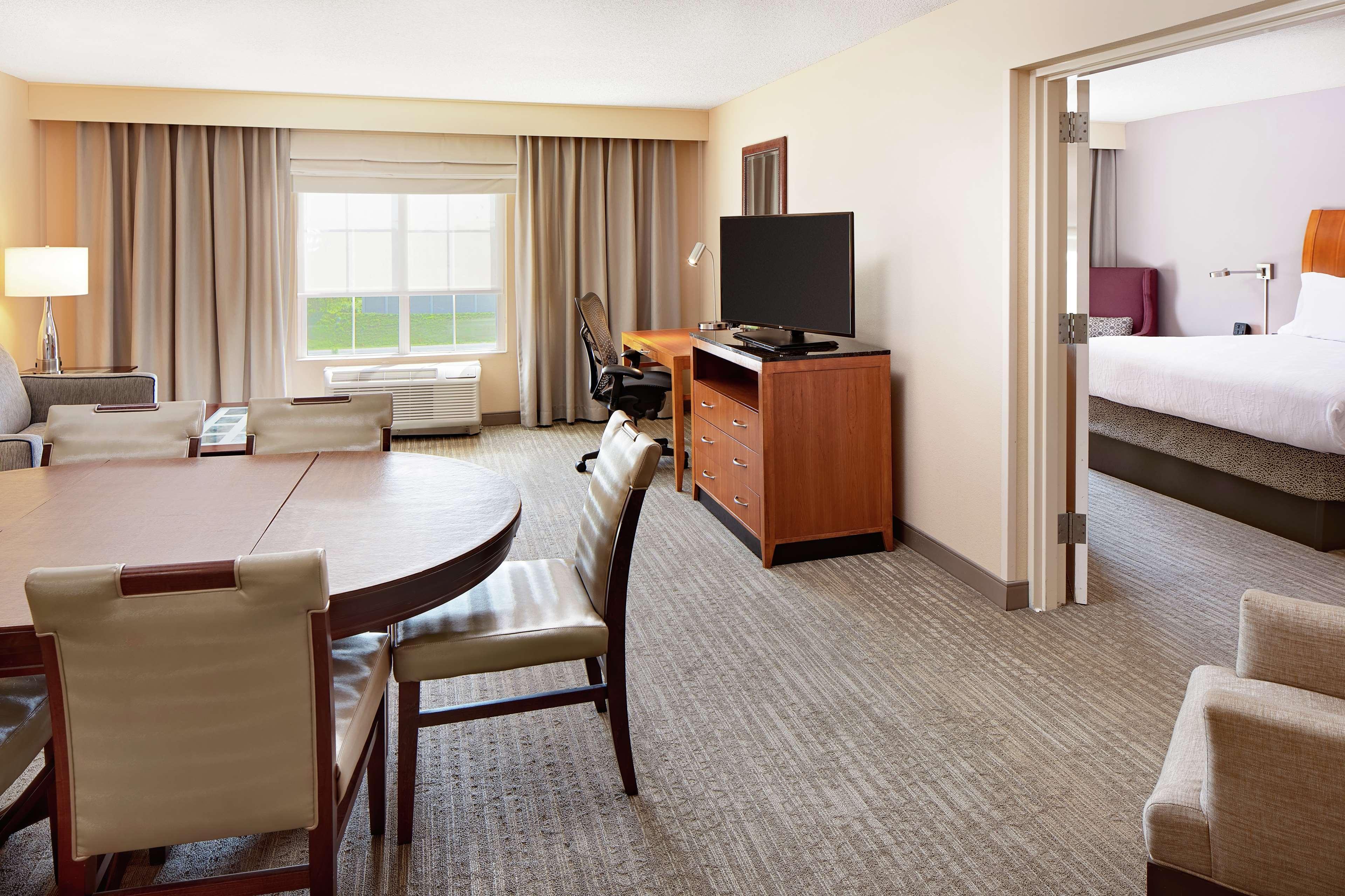 Hilton Garden Inn Fredericksburg Dış mekan fotoğraf