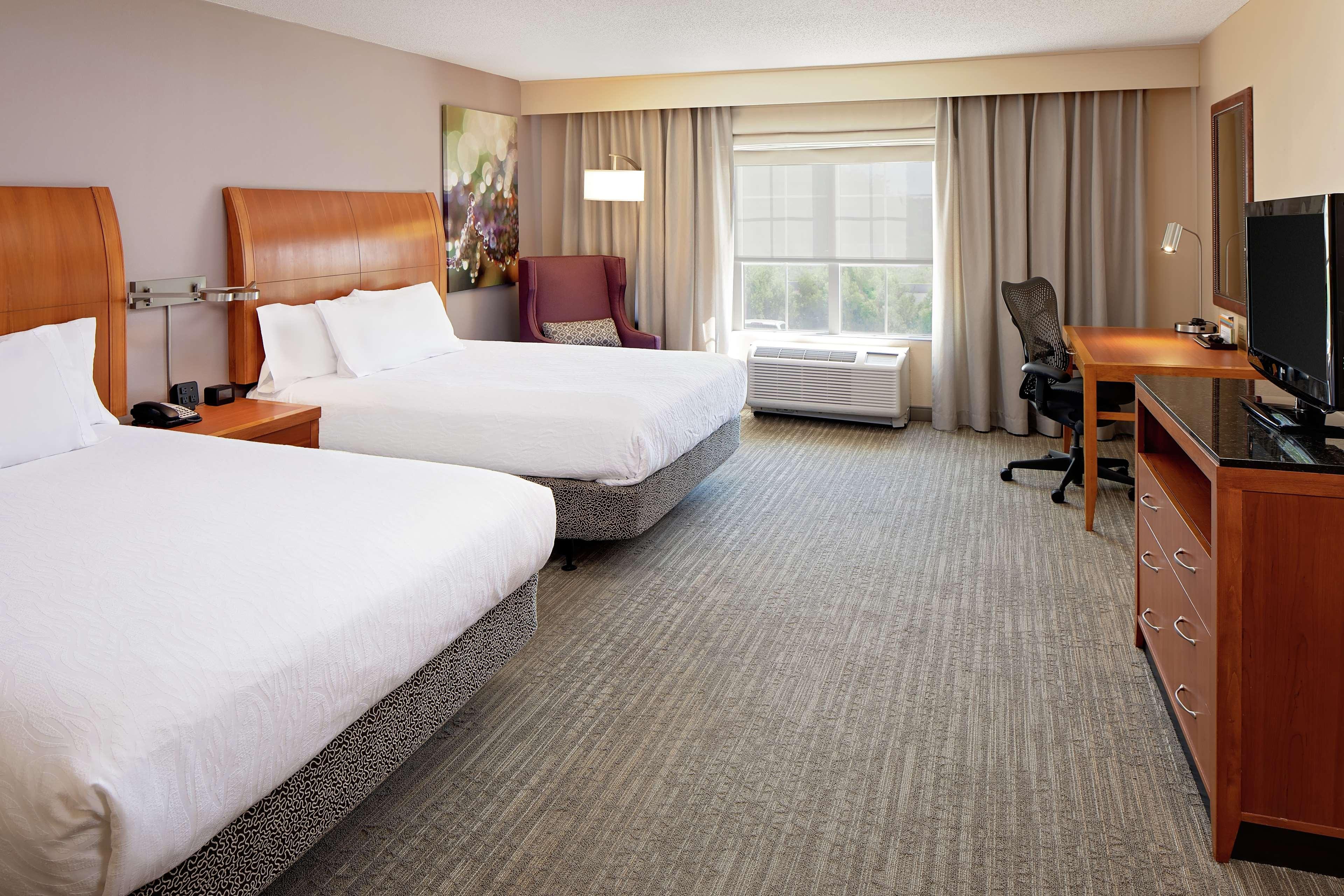 Hilton Garden Inn Fredericksburg Dış mekan fotoğraf
