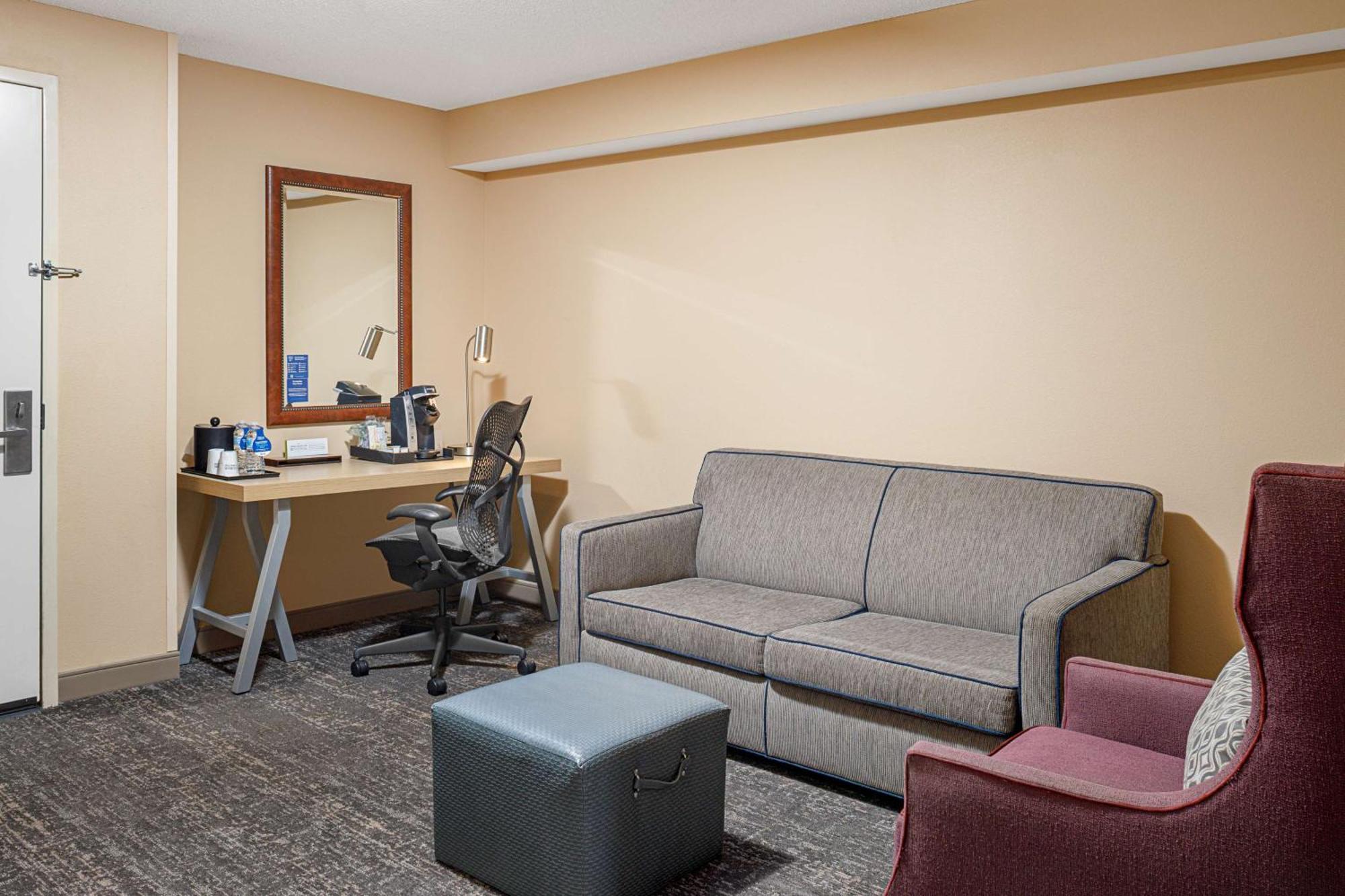 Hilton Garden Inn Fredericksburg Dış mekan fotoğraf