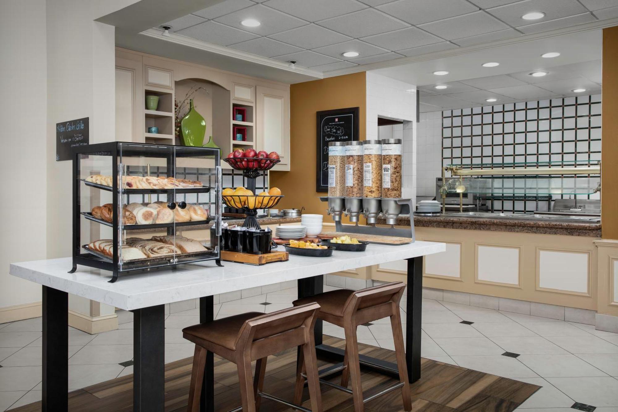 Hilton Garden Inn Fredericksburg Dış mekan fotoğraf
