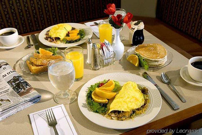 Hilton Garden Inn Fredericksburg Restoran fotoğraf