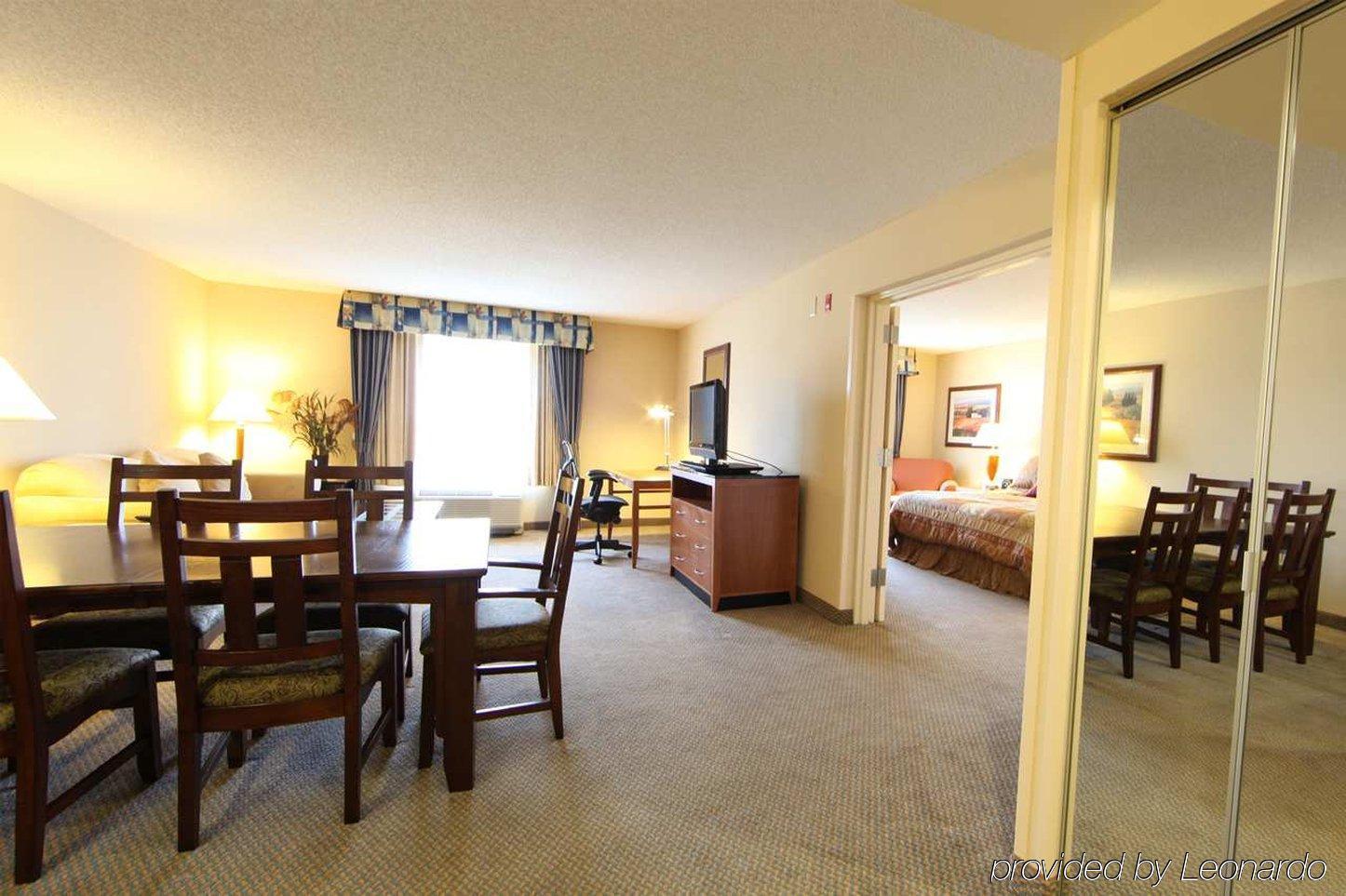 Hilton Garden Inn Fredericksburg Oda fotoğraf